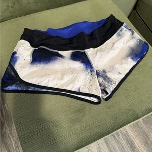 Lululemon White and Blue Splatter Running Short